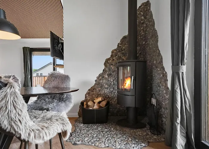 3 Bedroom Awesome In - P52739 Prázdninový dům Tarm